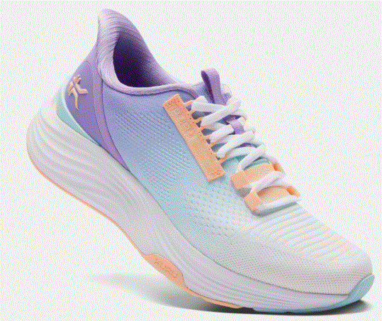 足元から快適を KURUのスニーカーで歩く楽しさを